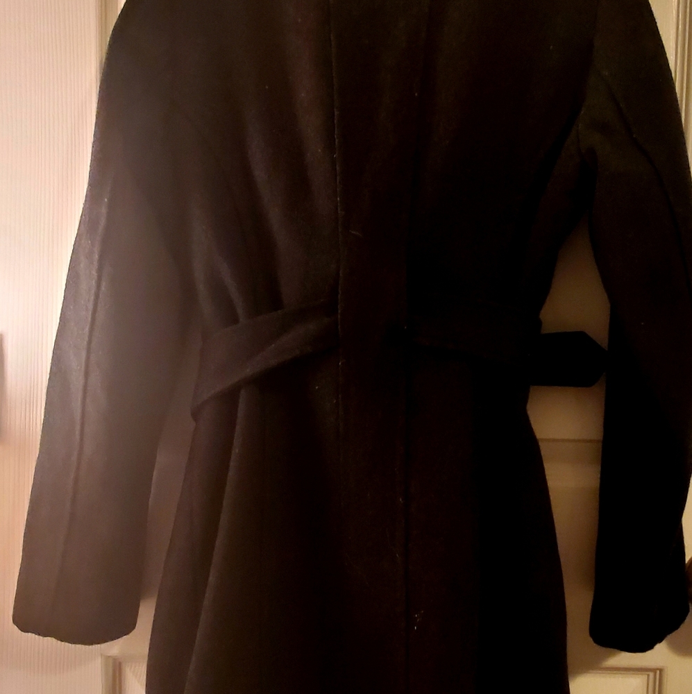 GUESS Women's Jacket - Picture 2 of 7